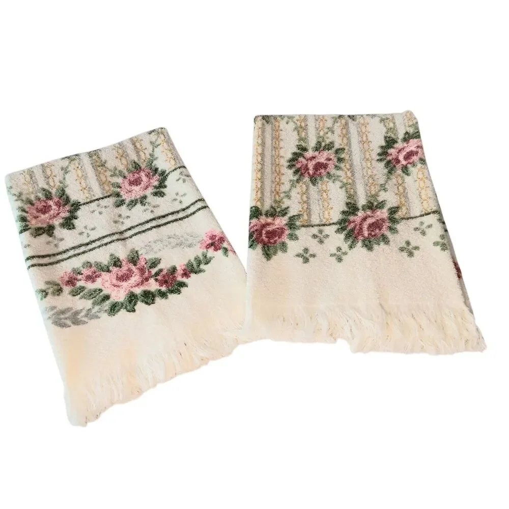 VTG Set Of 2 White & Pink Flowers Floral Towel Tastemaker by JP Stevens 24 x 16